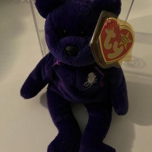 Princess Di beanie baby, handmade with pellets in China in 1997